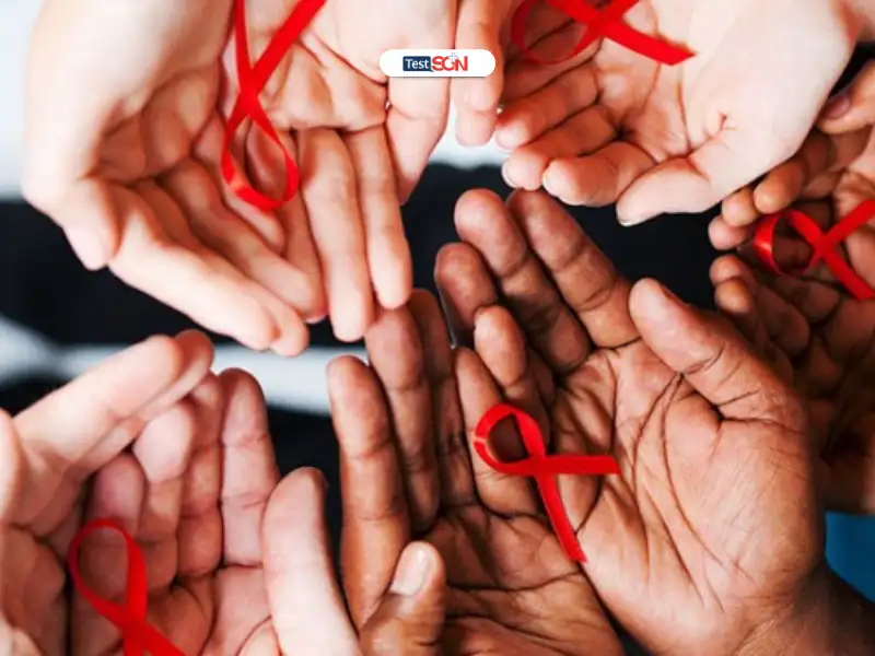 Tiếp xúc thông thường tại nơi làm việc không làm lây lan HIV.