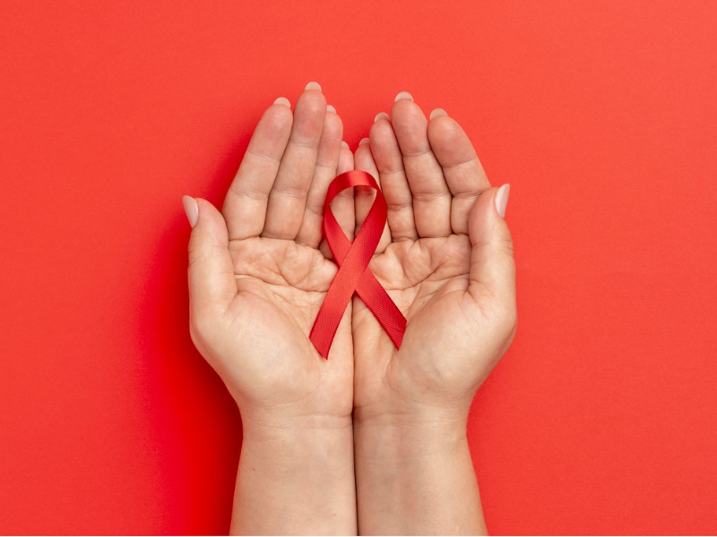 Virus HIV trong tinh dịch sống được bao lâu? 
